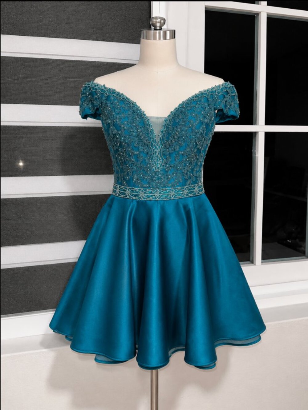Teal Beaded Off-the-Shoulder Homecoming/Prom Dress | Size XS